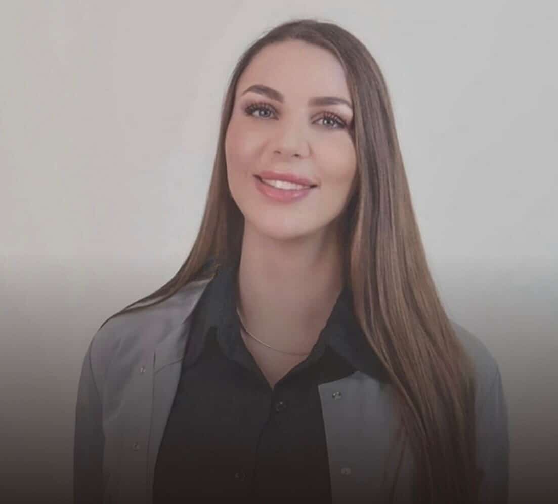 8D7D914C-6494-4A57-A77B-5E7631567AFD